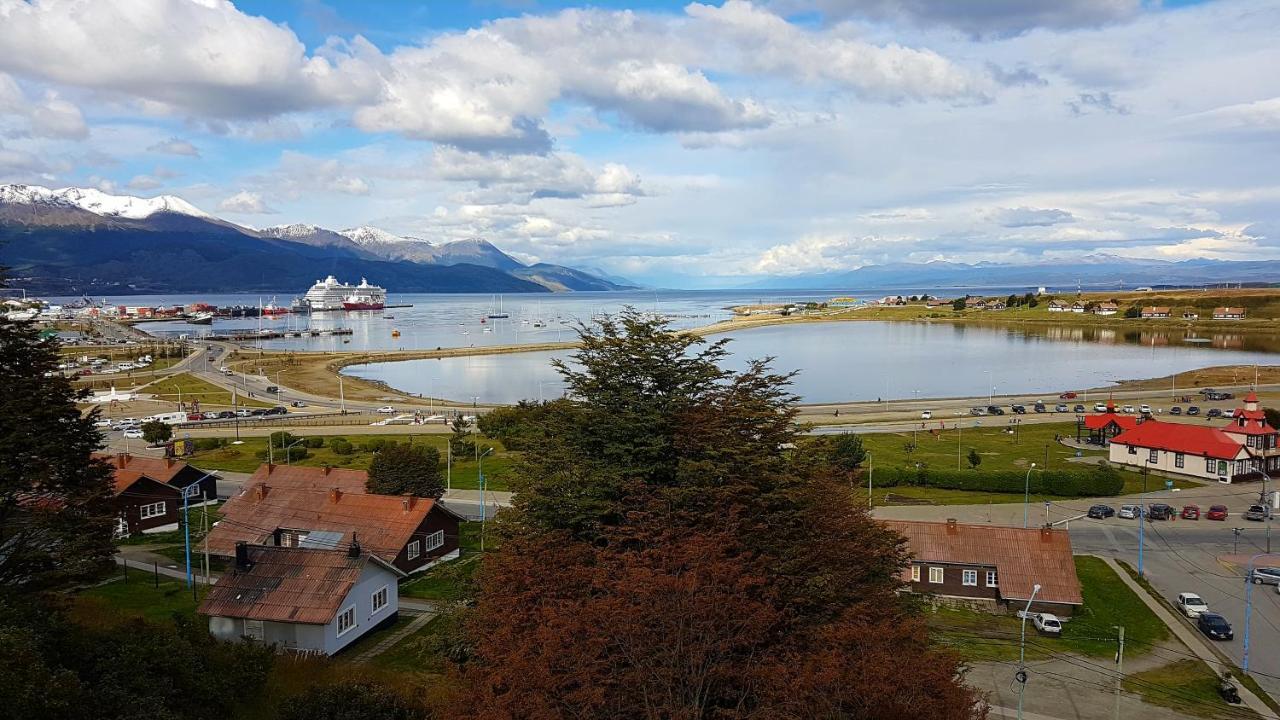 Hotel Las Lengas Ushuaia Exterior photo