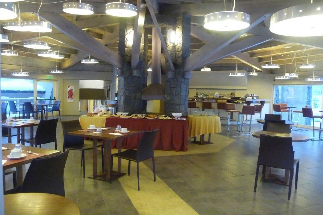 Hotel Las Lengas Ushuaia Exterior photo